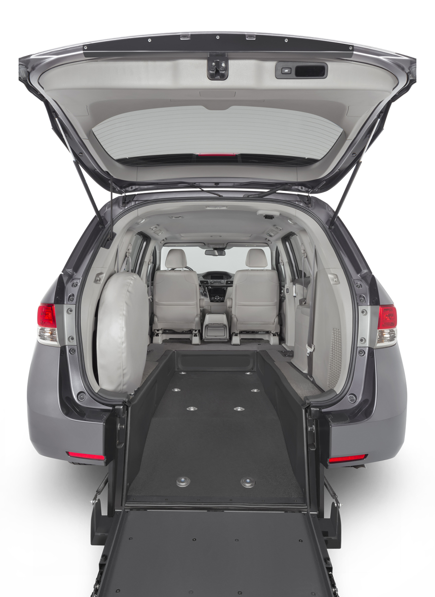 BraunAbility Honda Manual Rear Entry | Accessibility Center